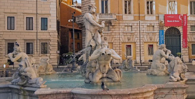 fontana del moro2